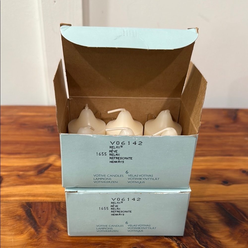 NIB PartyLite Relax Votives One Dozen